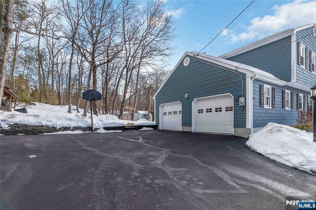 property viewer photo 42