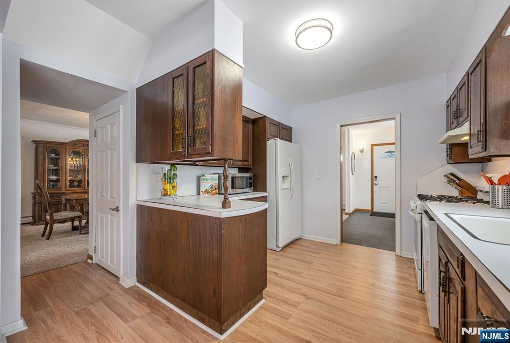 property viewer photo 16