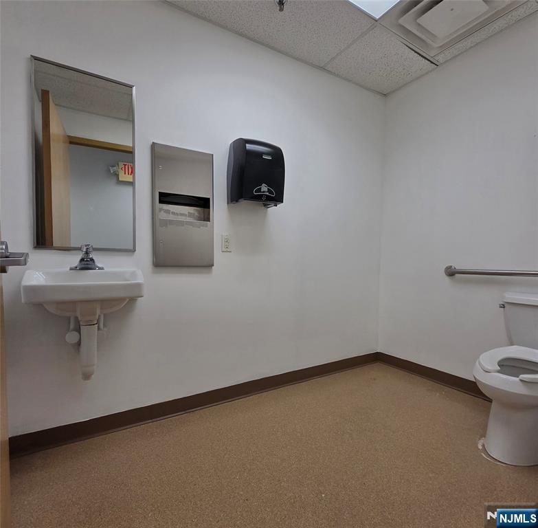 main property photo 15