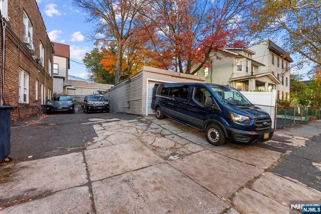 main property photo 48