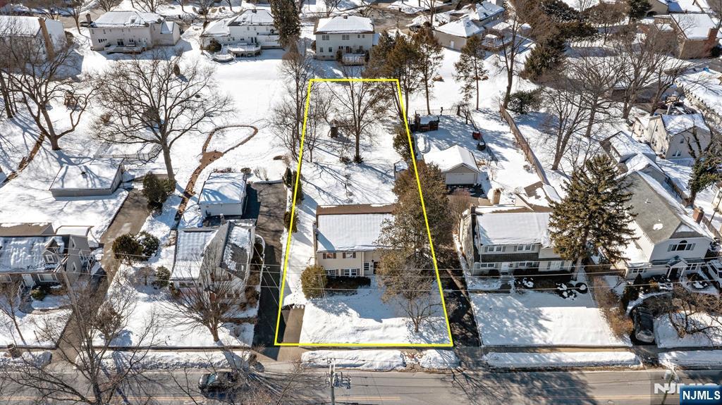 property viewer photo 13