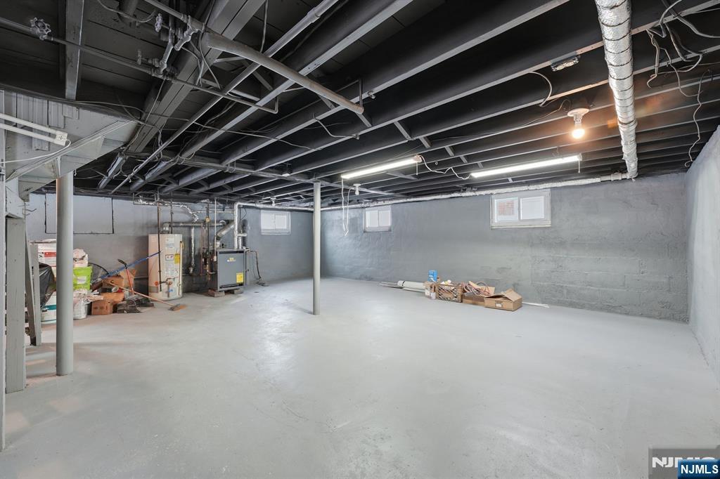 property viewer photo 26