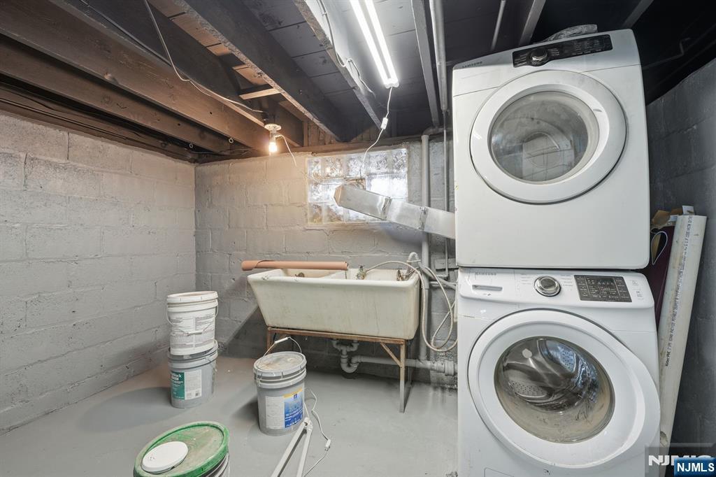 property viewer photo 27