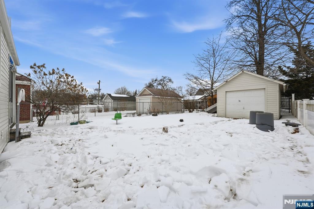 property viewer photo 28