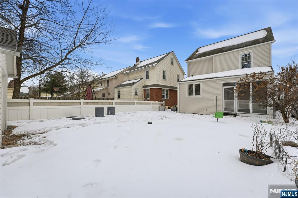 property viewer photo 29