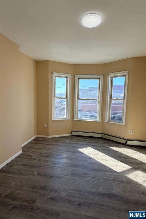 property viewer photo 7
