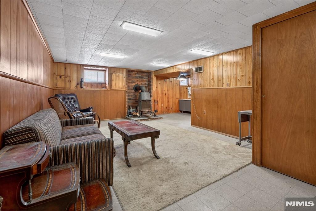 property viewer photo 19