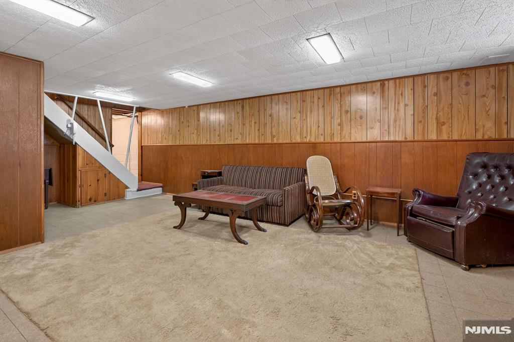 property viewer photo 21