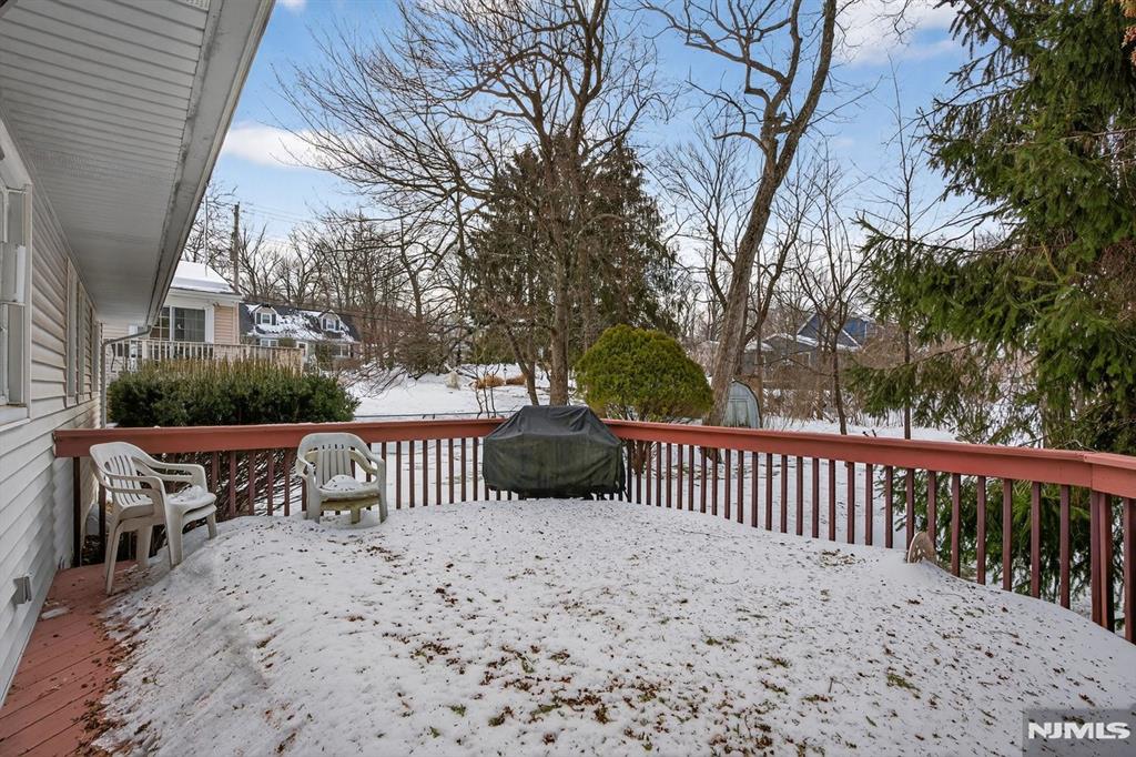 property viewer photo 24