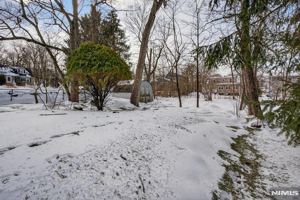 property viewer photo 26
