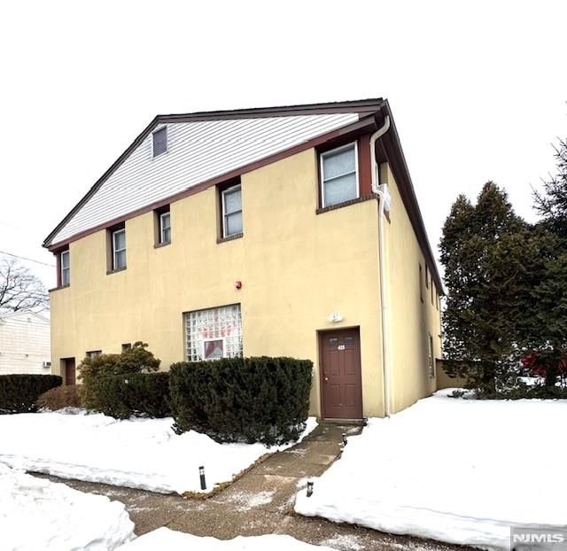 main property photo 0