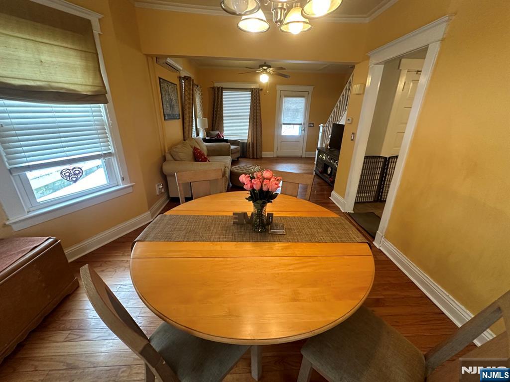 property viewer photo 7