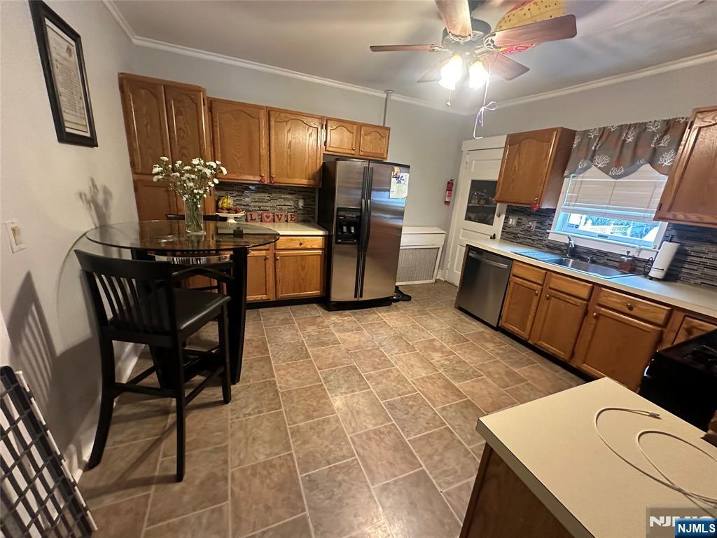 property viewer photo 8