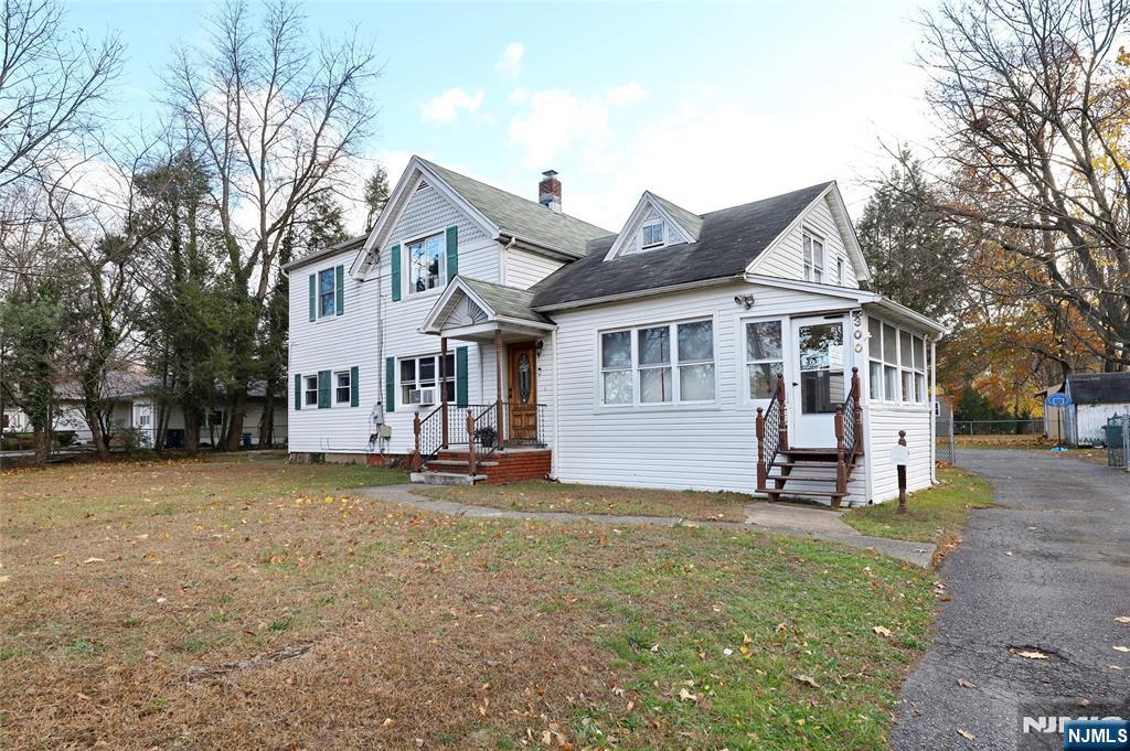 main property photo 3