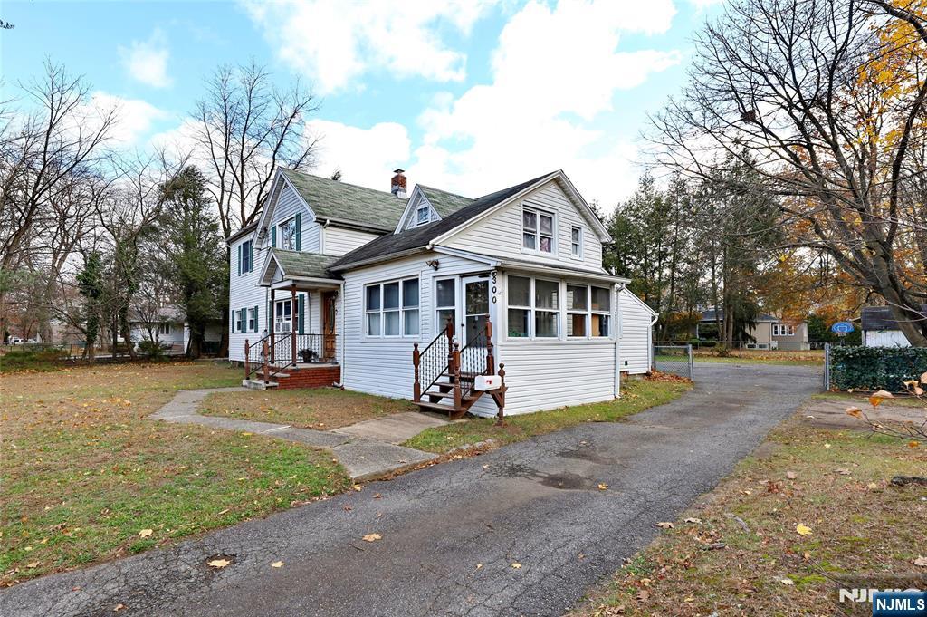 main property photo 41