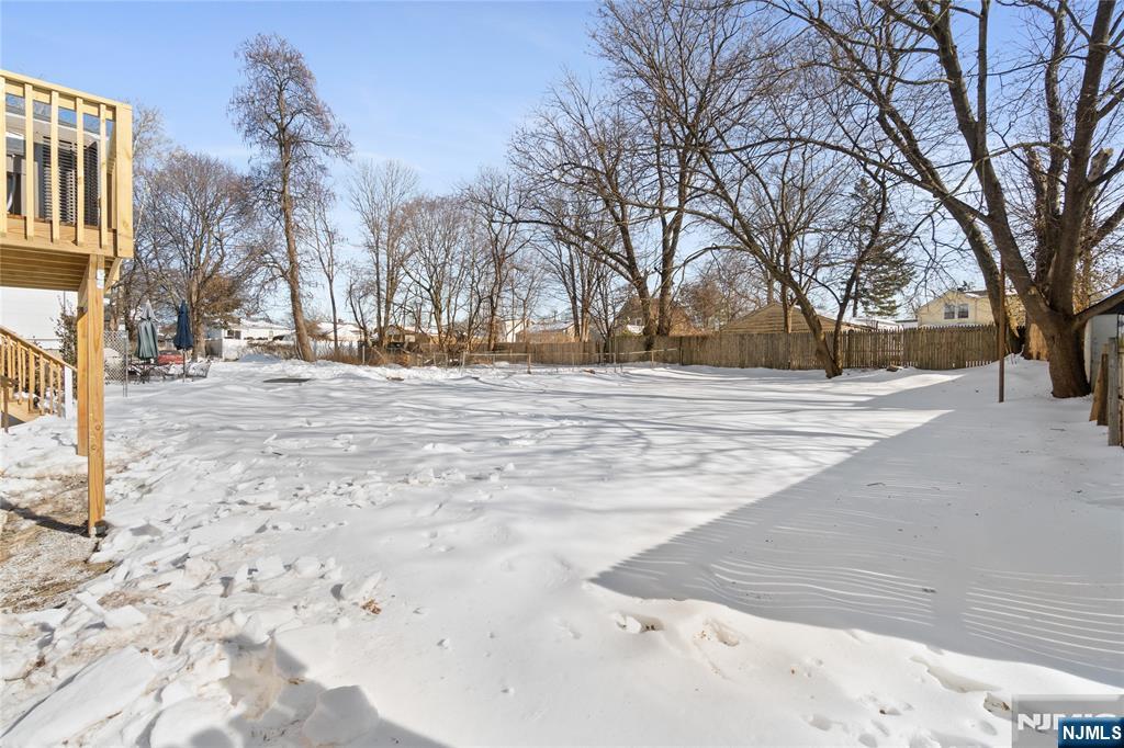 property viewer photo 24