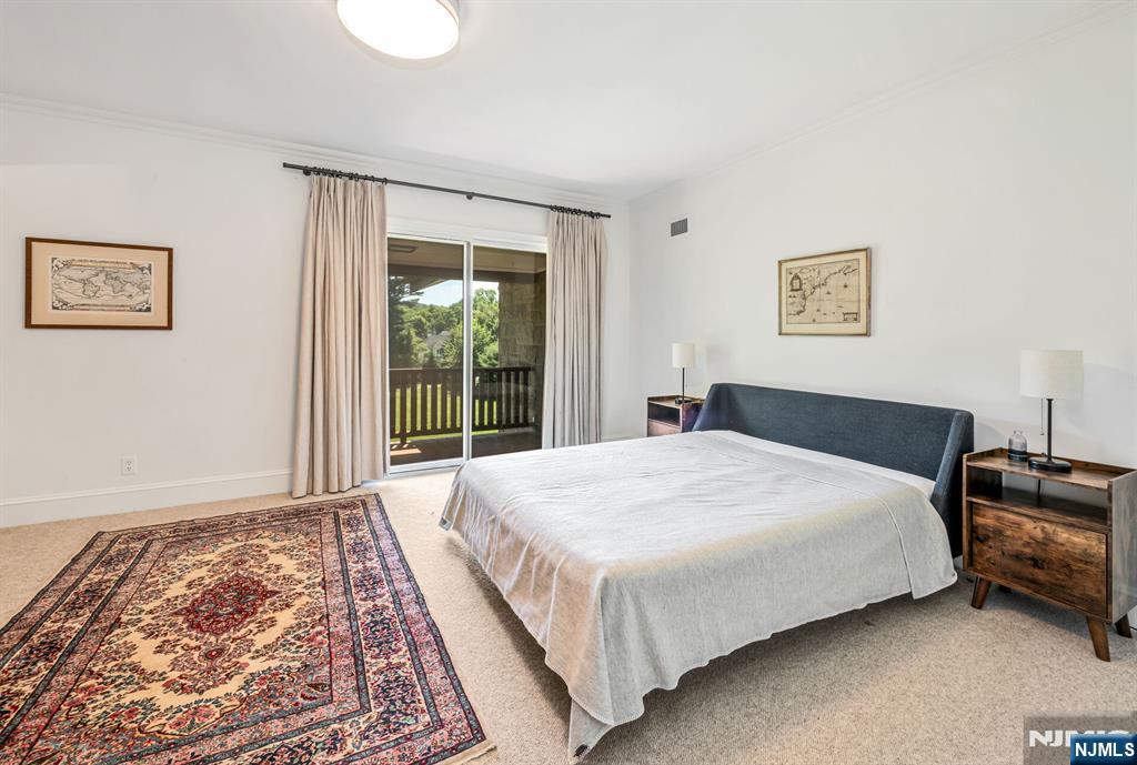 property viewer photo 26