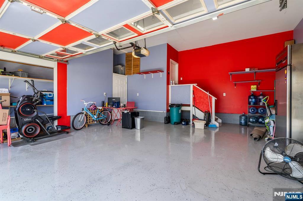 property viewer photo 41
