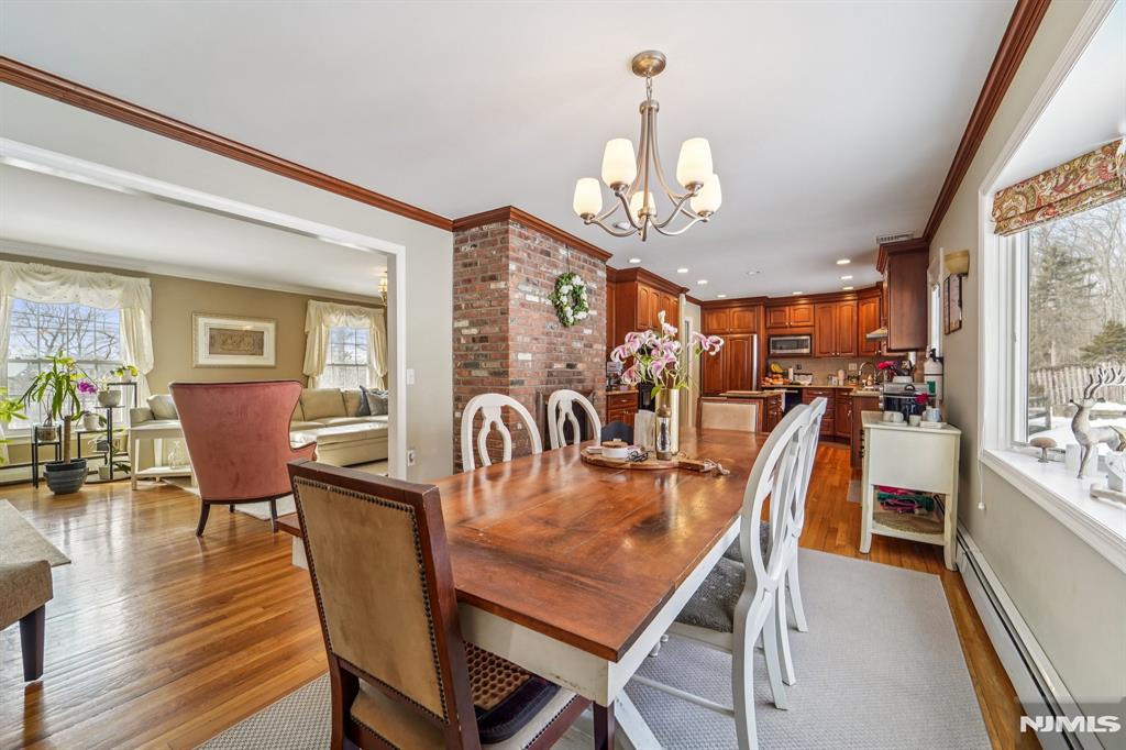property viewer photo 12