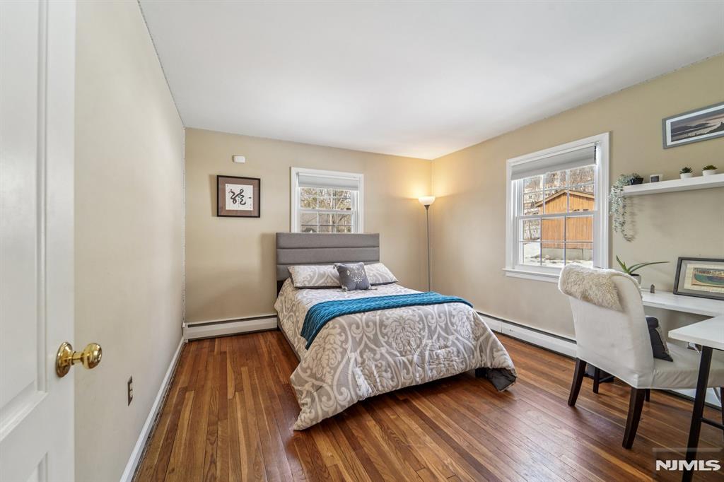 property viewer photo 17