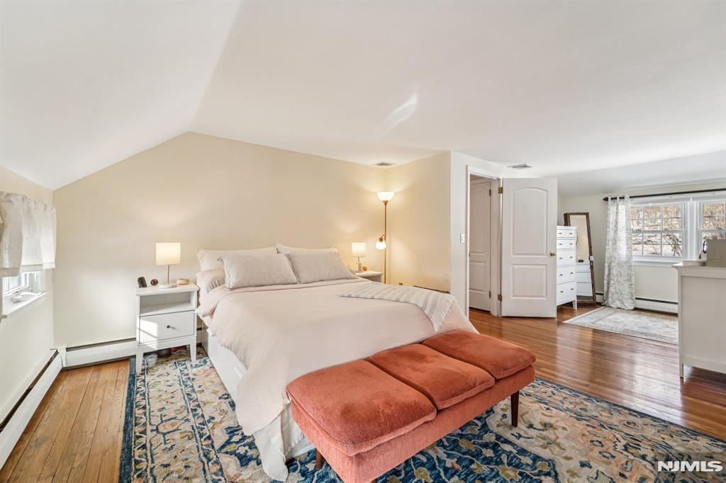 property viewer photo 21