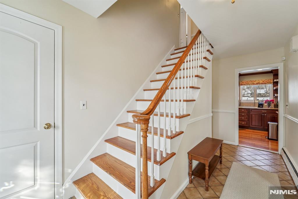 property viewer photo 4