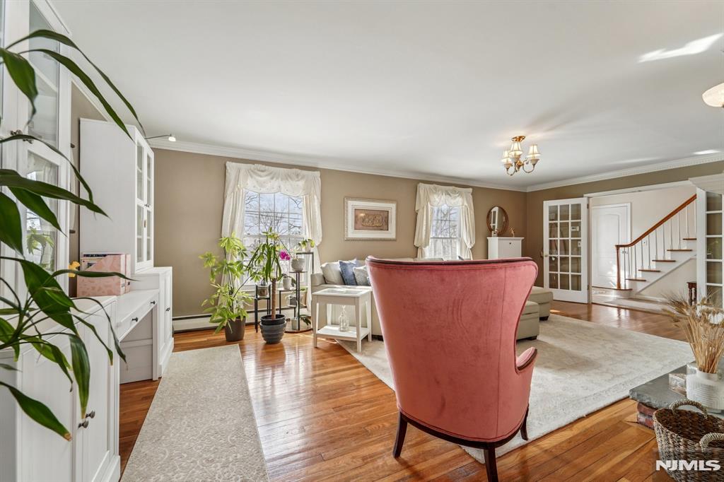 property viewer photo 7