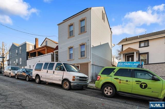 main property photo 15