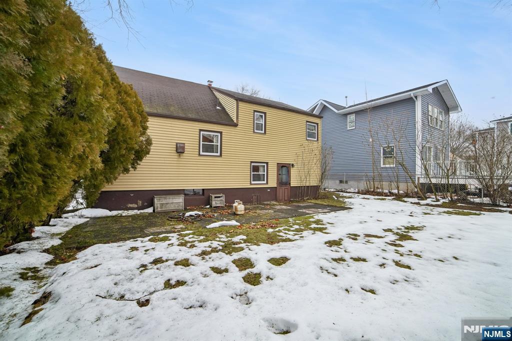 property viewer photo 27