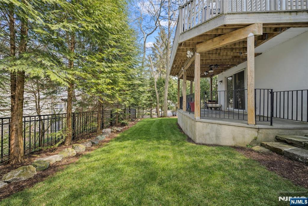 property viewer photo 26