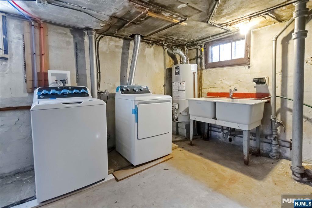 property viewer photo 24