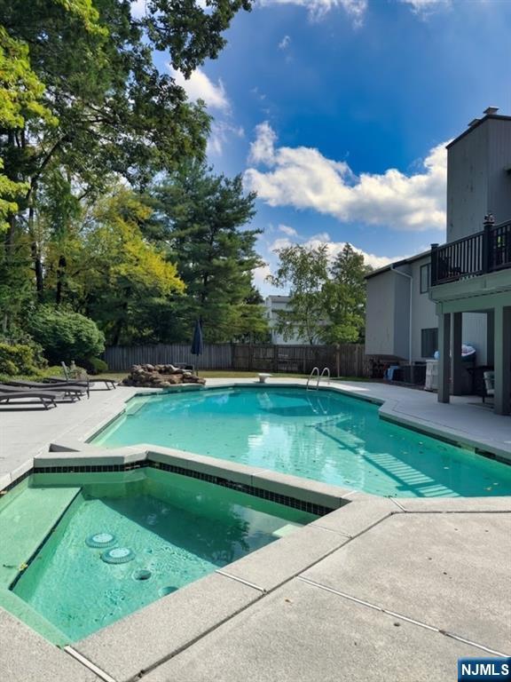 property viewer photo 39