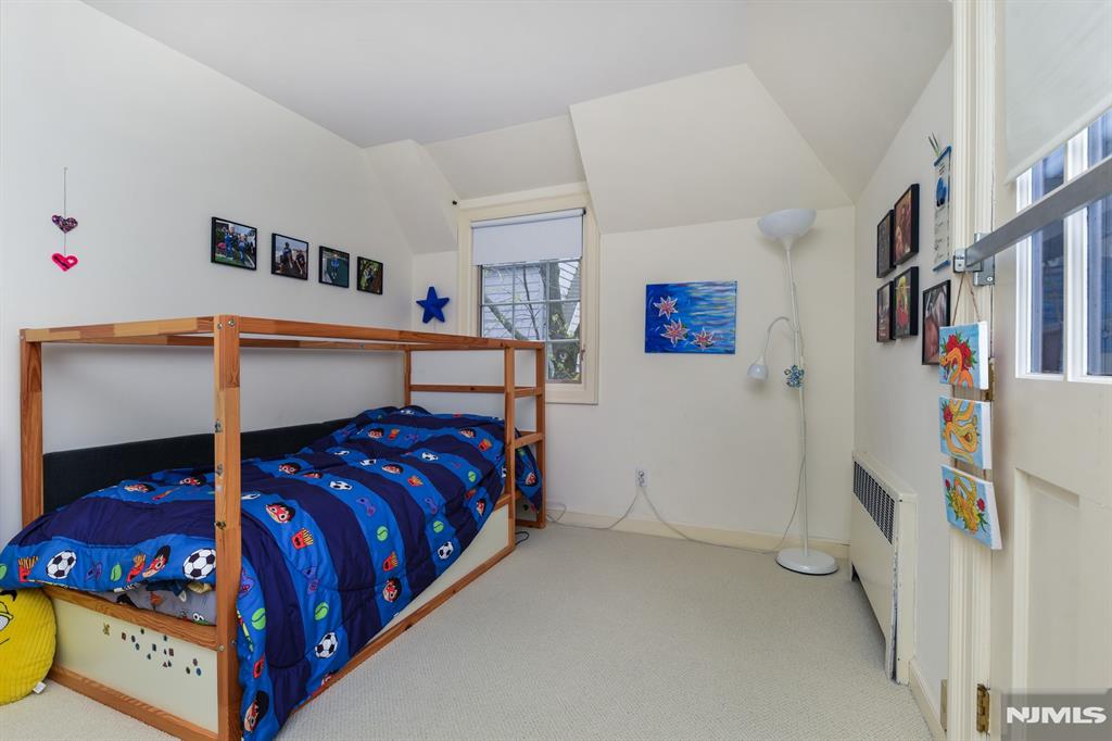 property viewer photo 17
