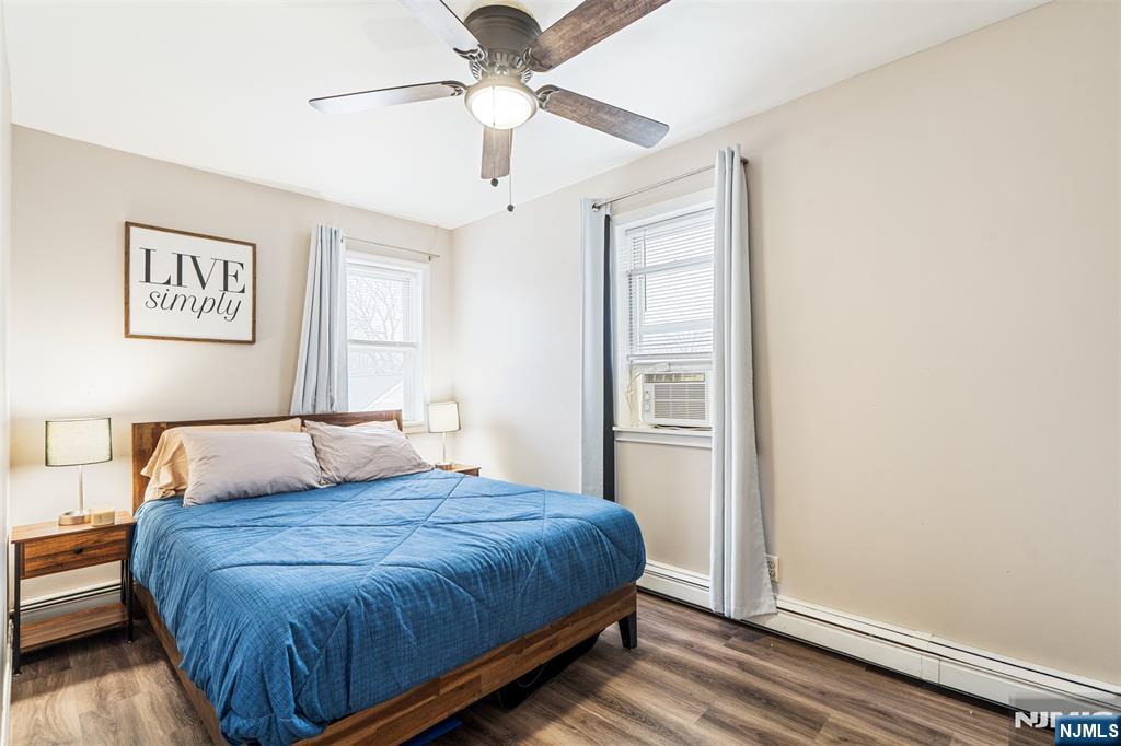 property viewer photo 19
