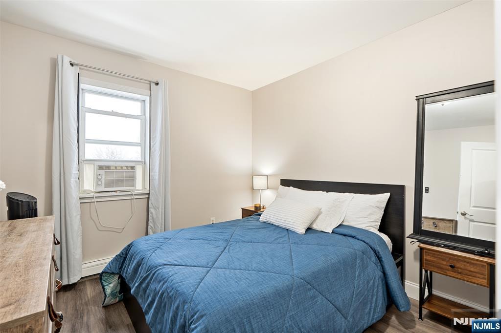 property viewer photo 20