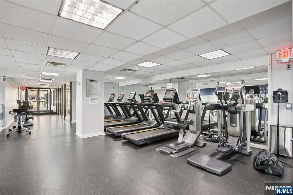 property viewer photo 20