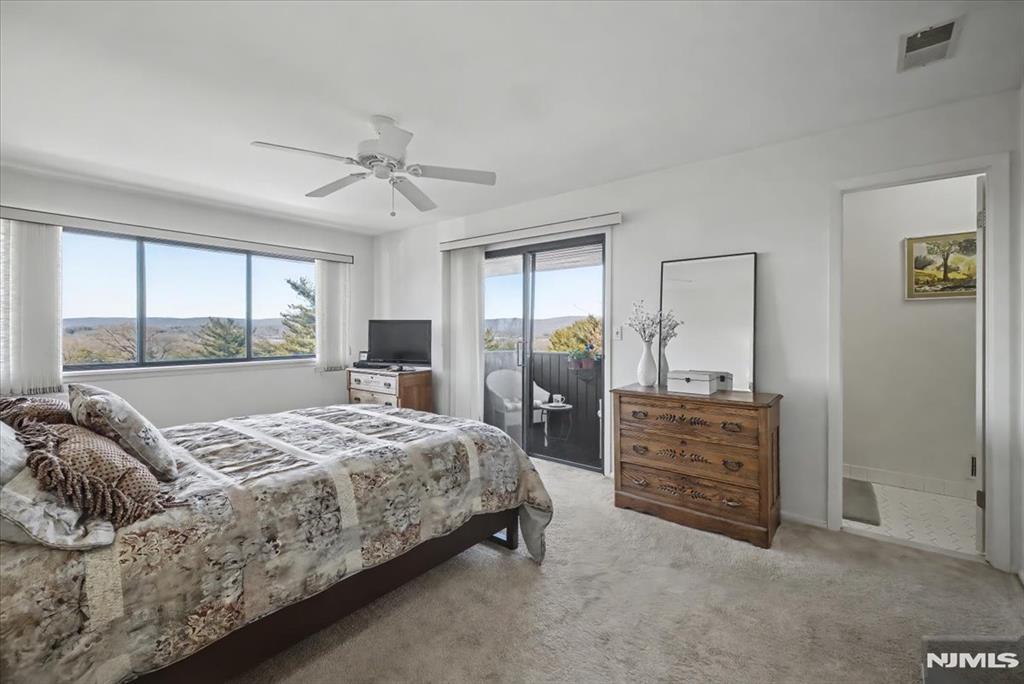 property viewer photo 16