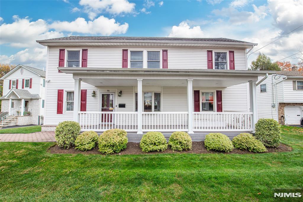 main property photo 1