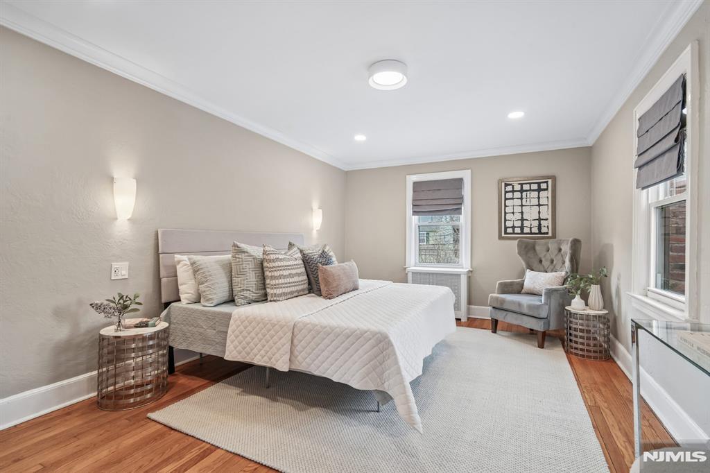 property viewer photo 17