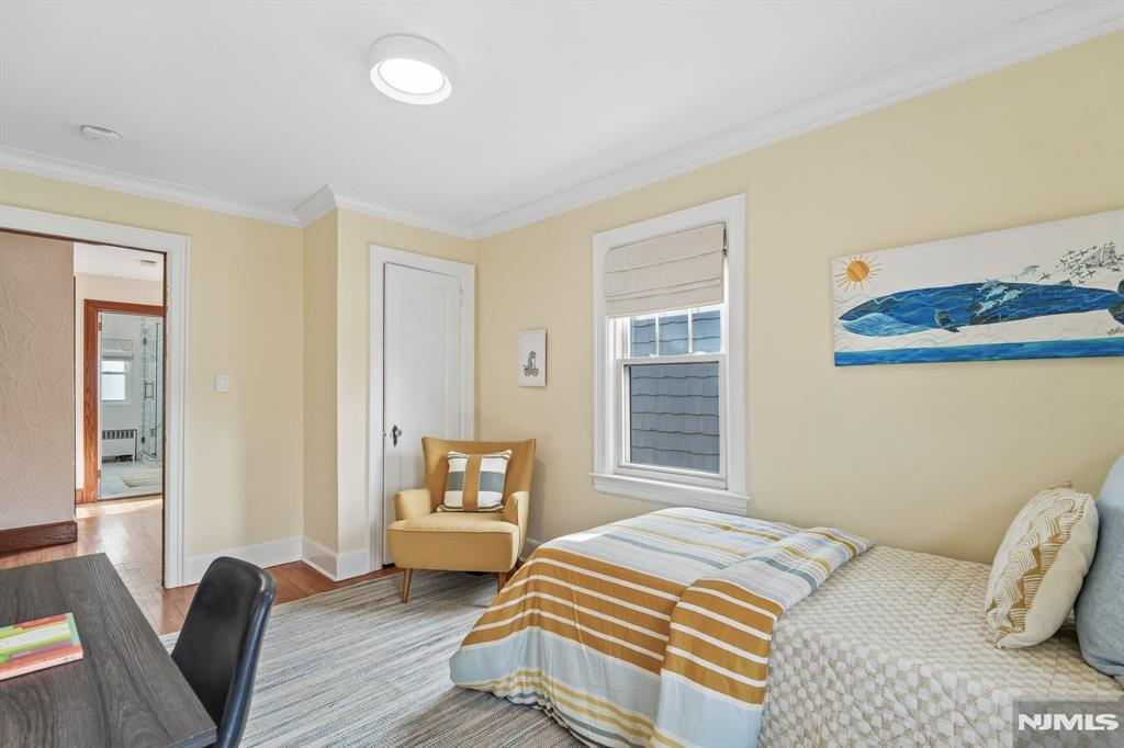 property viewer photo 21