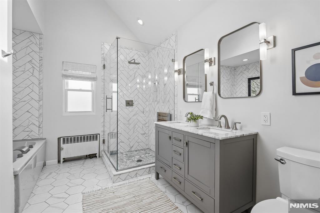 property viewer photo 22