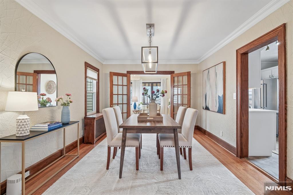 property viewer photo 7