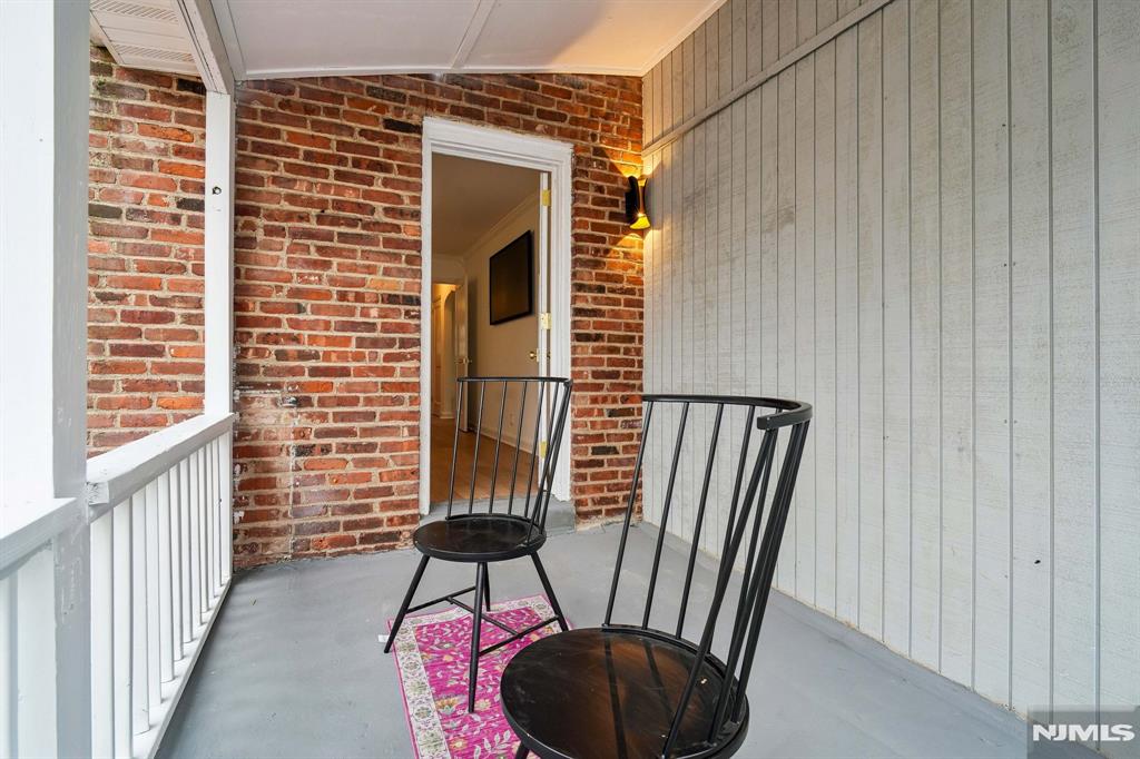 property viewer photo 23