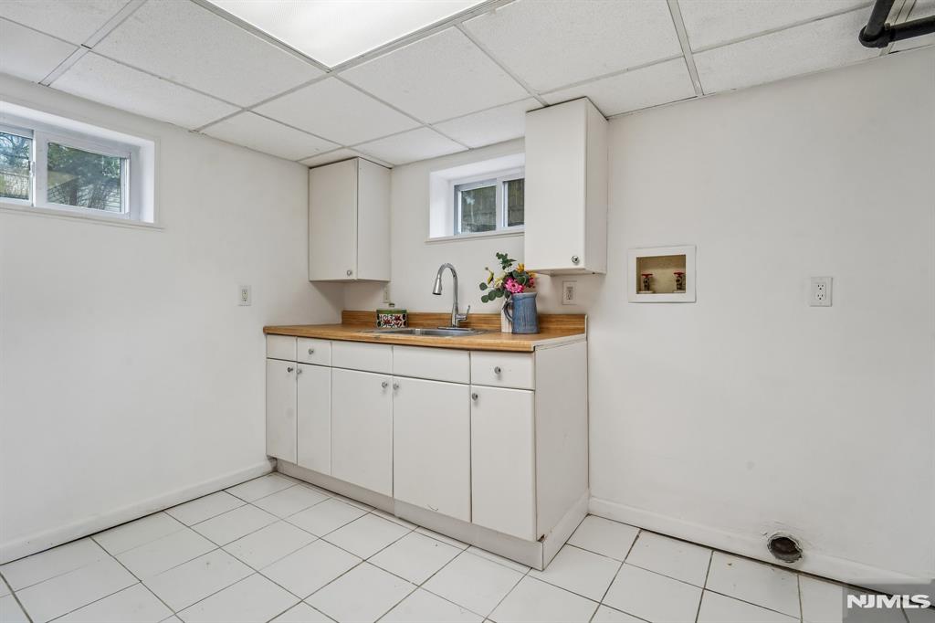 property viewer photo 37