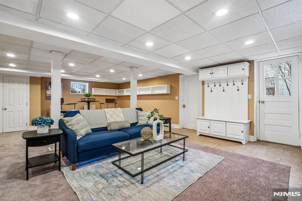 property viewer photo 39