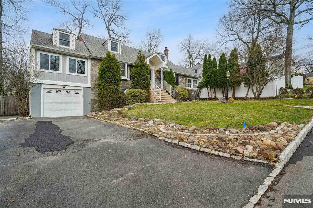 property viewer photo 42