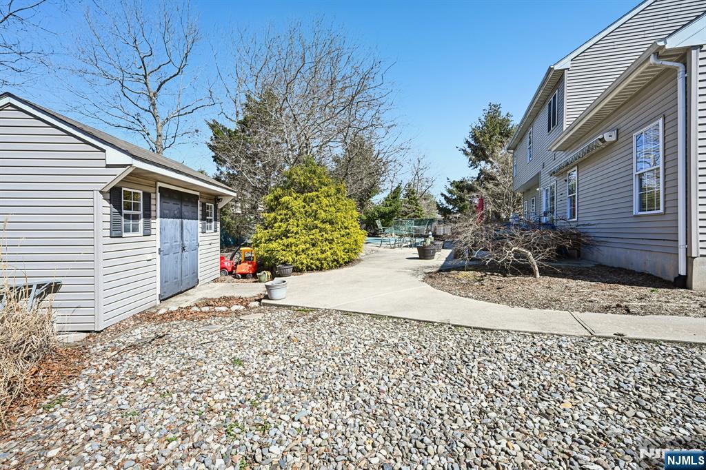 main property photo 48