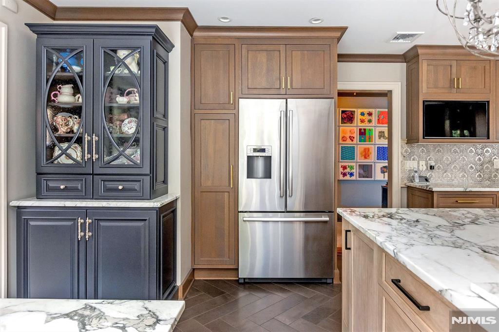 property viewer photo 15