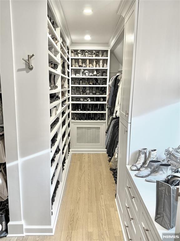 property viewer photo 26