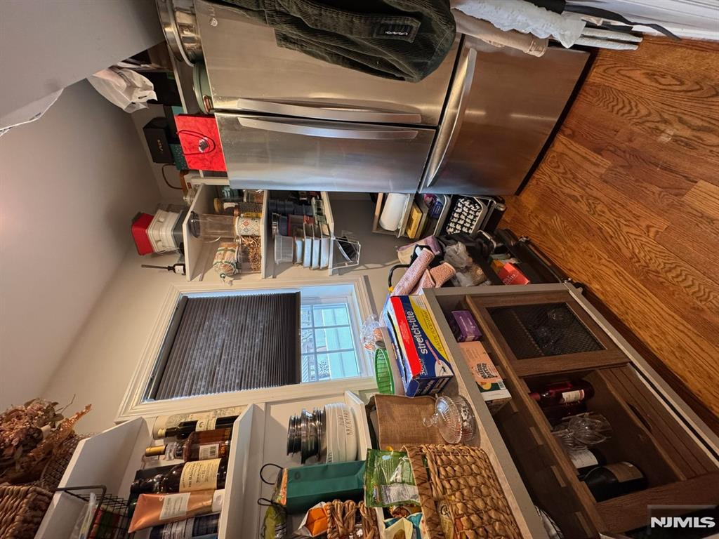 property viewer photo 12